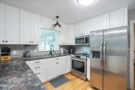 810 Bragg Drive Wilmington NC 28409
