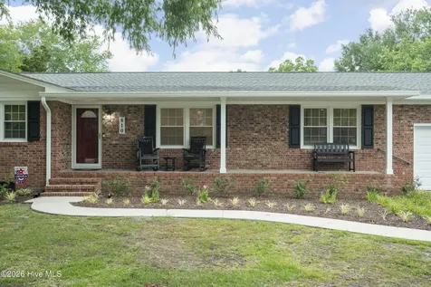 810 Bragg Drive Wilmington NC 28409
