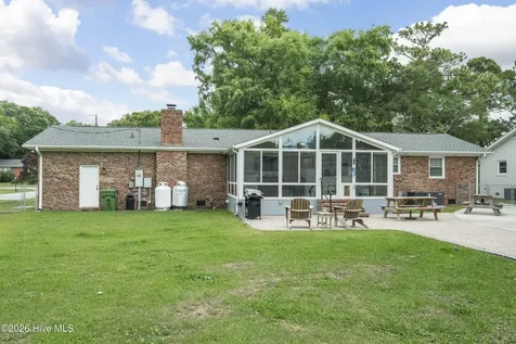 810 Bragg Drive Wilmington NC 28409
