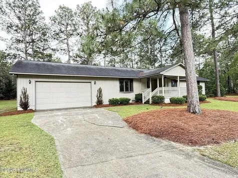 315 W Craven Avenue Pinebluff NC 28373