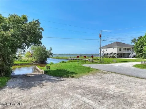 164 Bahama Drive Hampstead NC 28443