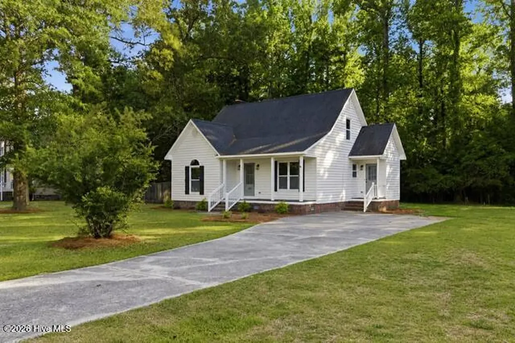 127 Hillingdale Drive Washington NC 27889