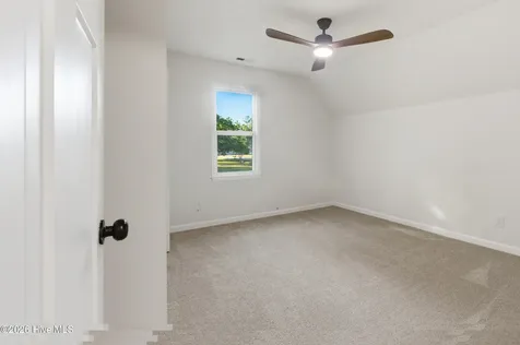 127 Hillingdale Drive Washington NC 27889