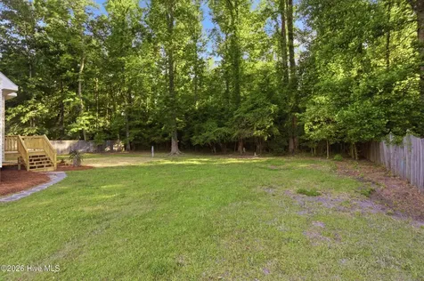 127 Hillingdale Drive Washington NC 27889