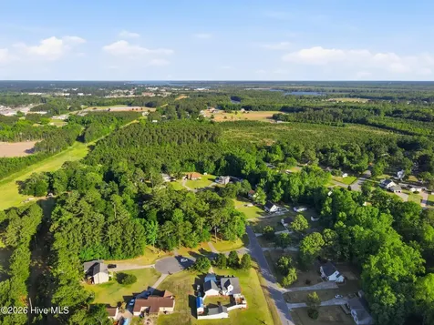 127 Hillingdale Drive Washington NC 27889