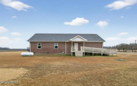 5547 Woodbridge Road Wilson NC 27893
