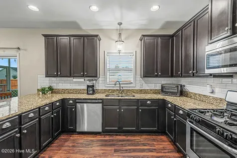 114 Bellchase Drive Jacksonville NC 28540