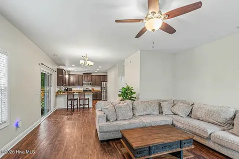 114 Bellchase Drive Jacksonville NC 28540