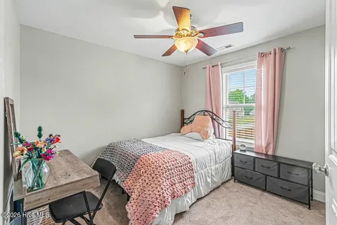 114 Bellchase Drive Jacksonville NC 28540