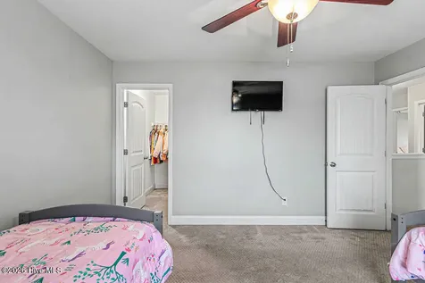 114 Bellchase Drive Jacksonville NC 28540