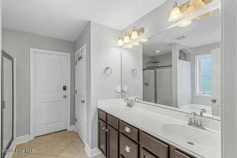114 Bellchase Drive Jacksonville NC 28540