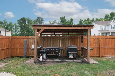 114 Bellchase Drive Jacksonville NC 28540