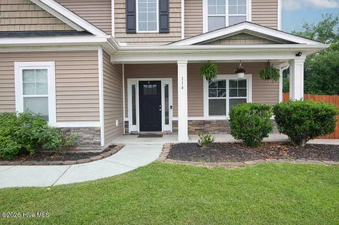 114 Bellchase Drive Jacksonville NC 28540