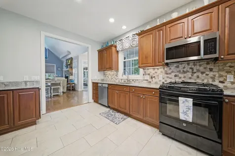 203 Megan Loop S Hertford NC 27944