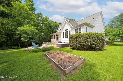203 Megan Loop S Hertford NC 27944