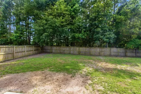 3279 Austin Avenue New Bern NC 28562