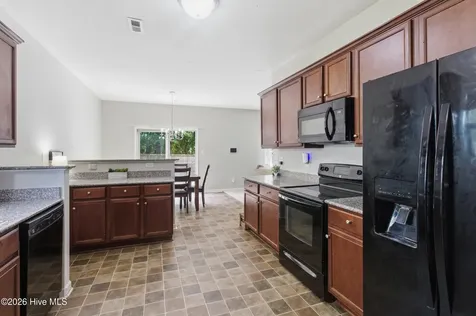 3279 Austin Avenue New Bern NC 28562