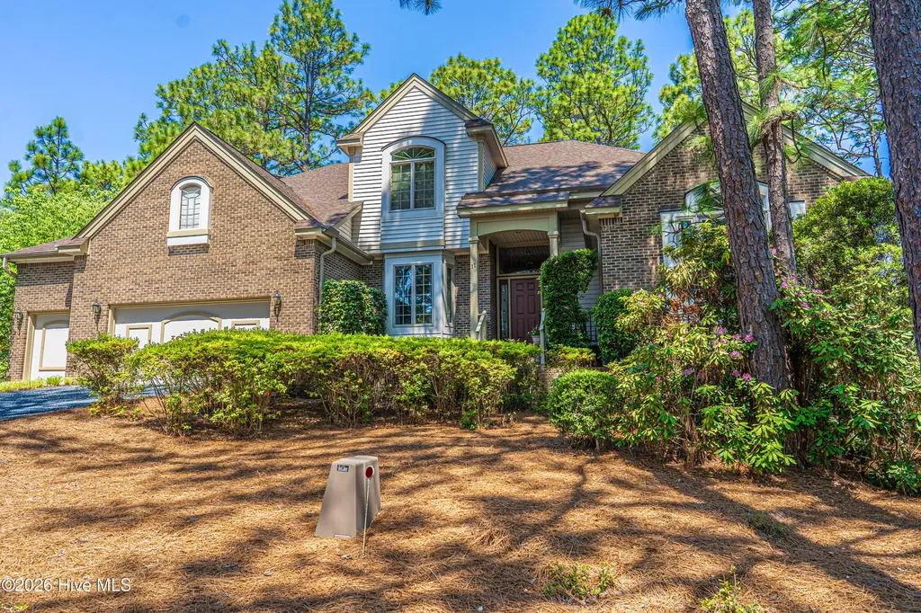 11 Squires Lane Pinehurst NC 28374
