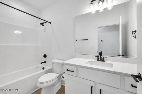 302 Pine Court Hampstead NC 28443