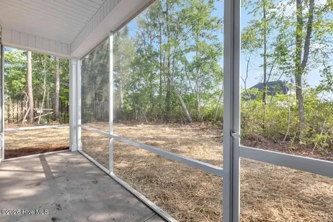 302 Pine Court Hampstead NC 28443
