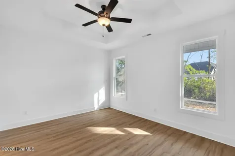 302 Pine Court Hampstead NC 28443