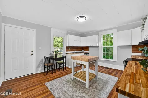 809 Church Street Scotland Neck NC 27874