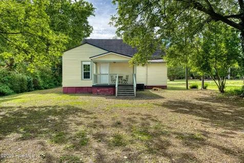 809 Church Street Scotland Neck NC 27874