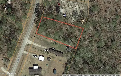 126 Deer Trail Beaufort NC 28516