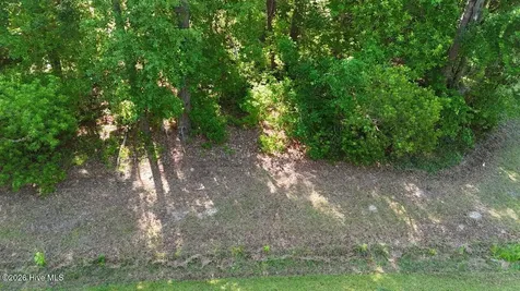 126 Deer Trail Beaufort NC 28516