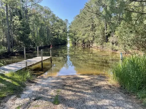 126 Deer Trail Beaufort NC 28516
