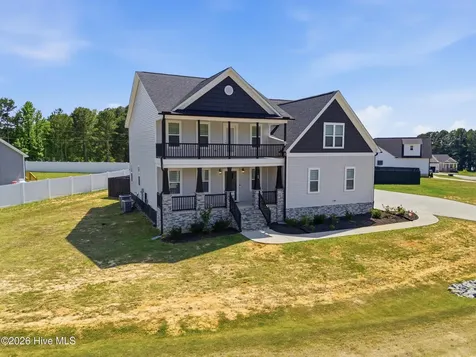 69 Red Rocks Circle Benson NC 27504