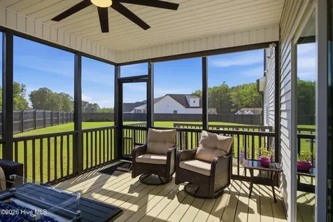 69 Red Rocks Circle Benson NC 27504