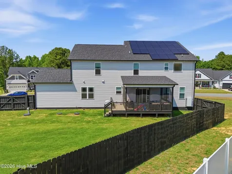 69 Red Rocks Circle Benson NC 27504