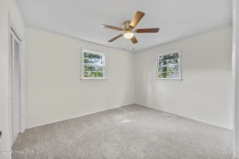 530 Oak Lane Jacksonville NC 28540