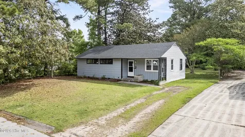530 Oak Lane Jacksonville NC 28540
