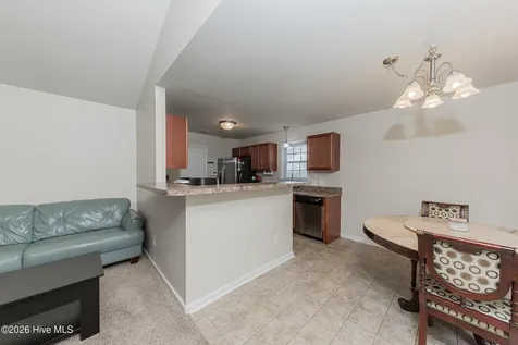 2004 W T Whitehead Drive Jacksonville NC 28546