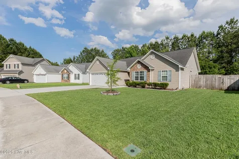 2004 W T Whitehead Drive Jacksonville NC 28546
