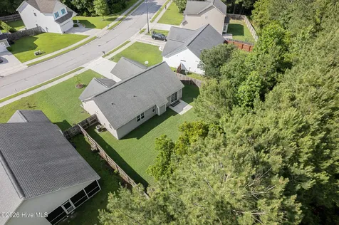 2004 W T Whitehead Drive Jacksonville NC 28546