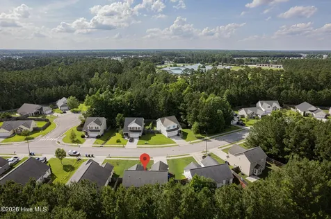 2004 W T Whitehead Drive Jacksonville NC 28546