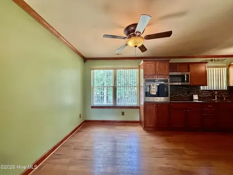 714 Conifer Circle Jacksonville NC 28540