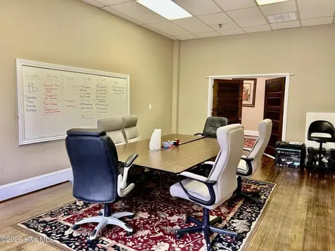 131 S Main Street Laurinburg NC 28352
