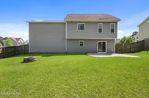 100 Tupelo Court Jacksonville NC 28546