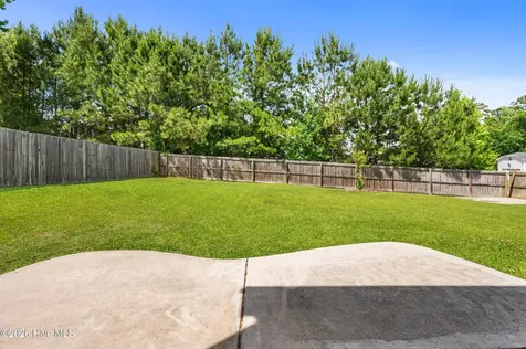 100 Tupelo Court Jacksonville NC 28546