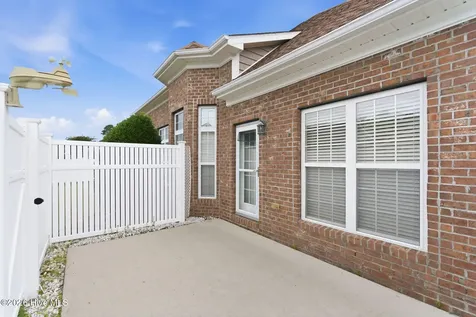 342 Windchime Drive Wilmington NC 28412