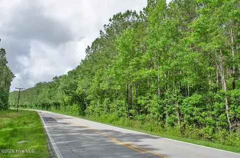 001 Old Winberry Road Newport NC 28570