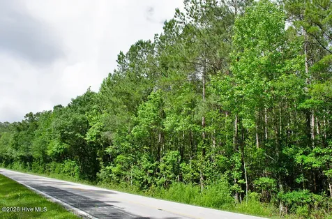 001 Old Winberry Road Newport NC 28570