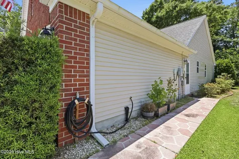 1654 Sedgefield Drive Murrells Inlet SC 29576