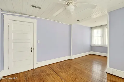 202 N Front Street Hertford NC 27944
