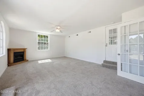 122 Forest Drive Aberdeen NC 28315