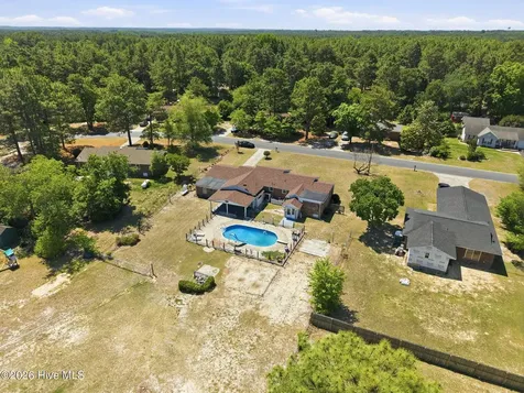122 Forest Drive Aberdeen NC 28315